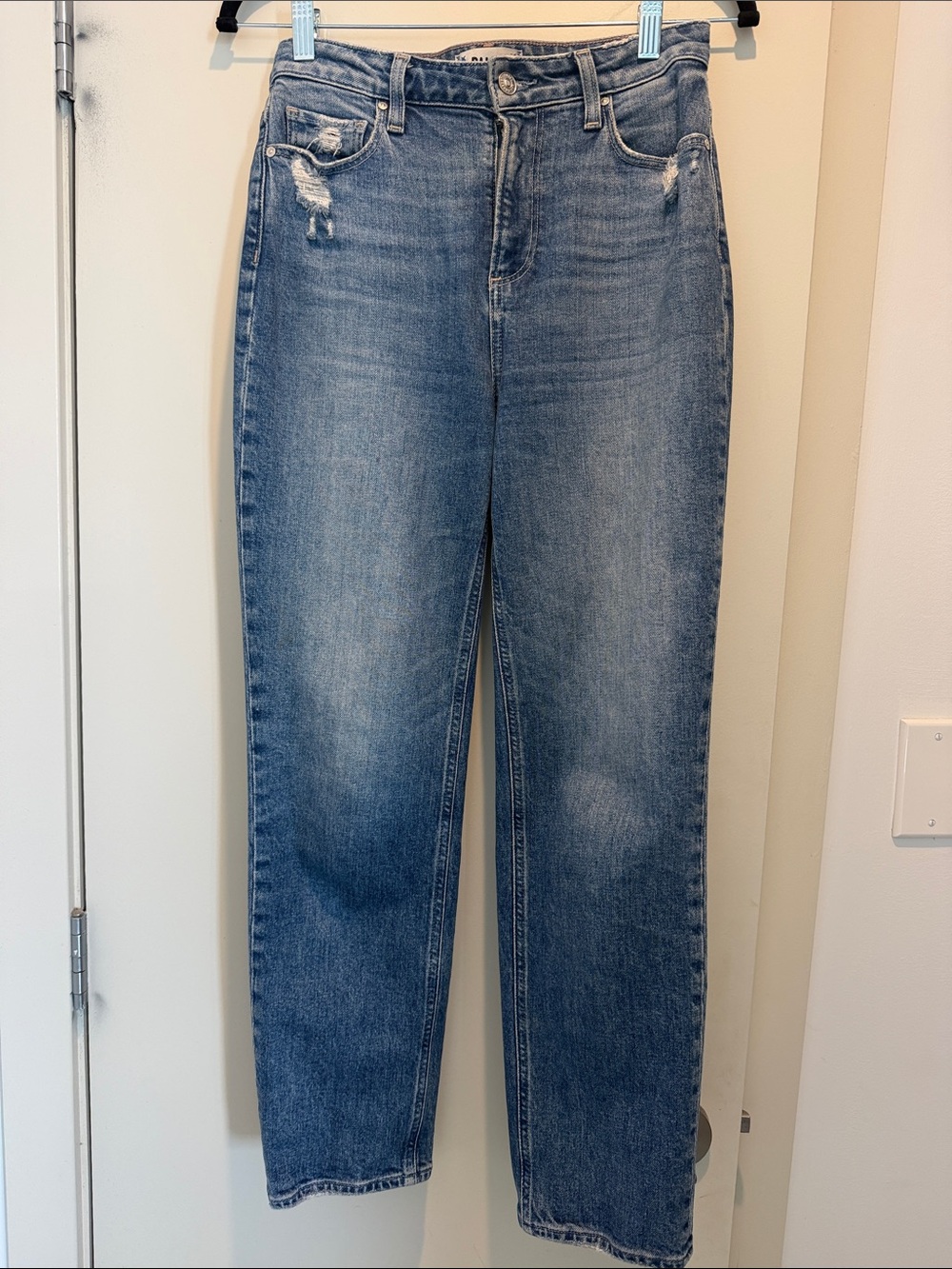 PAIGE Straight Leg Ankle leg Jeans in Medium Blue Wash